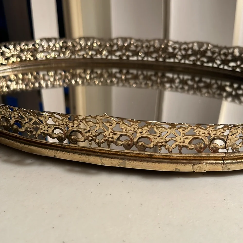 Vintage gold tone mirrored filigree vanity dresser mirror - tray